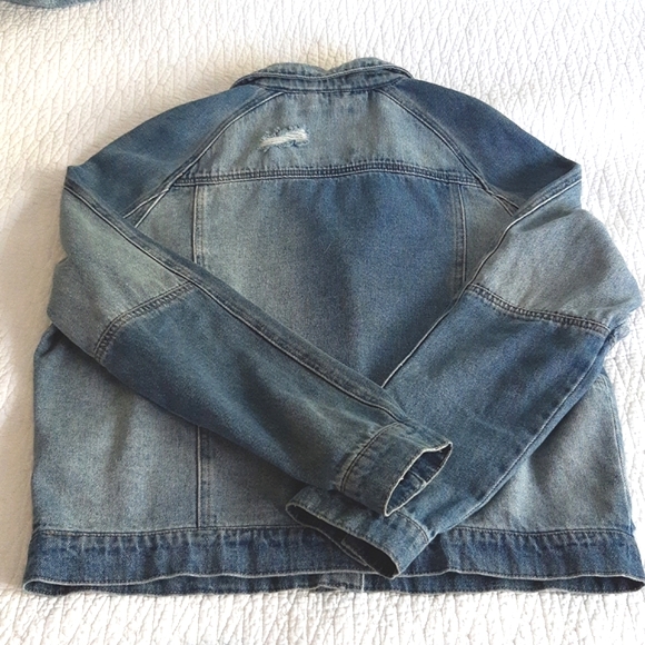 ONLY blue denim jacket. Size S - Picture 7 of 8